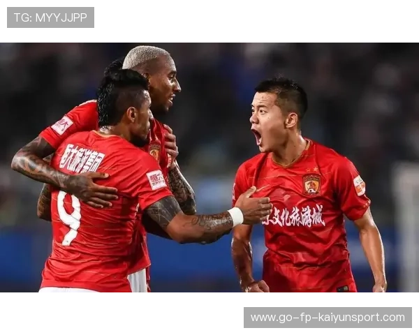 上海海港卫冕势在必行，外援助力全力备战